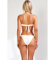 Kadın Bikini Takımı Straplez Yaka Kolsuz Fırfır Detaylı Kaplı Balensiz Normal Bel Slip Alt Regular