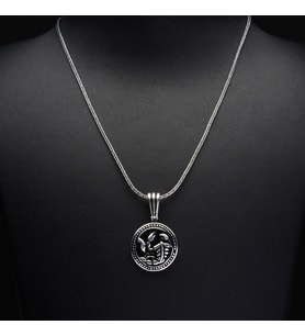 597 Akrep Burcu Gümüş Kolye