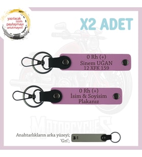 Motorcuya İsim Plaka ve 0 Rh (+) Kan Grubu Yazılı Kişiselleştirilmiş Deri x2 Anahtarlık, Pembe-Gr (Çok Renkli)