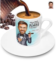 Nihayetinde Patron Kolay Yetişmiyor Kişiye Özel Karikatürlü Türk Kahvesi Fincanı (Beyaz)