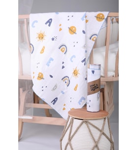 Müslin Örtü 85x90cm Harf Desen Organik Hediyelik Emzirme Alt Açma Yenidoğan Puset Örtüsü (Mavi)