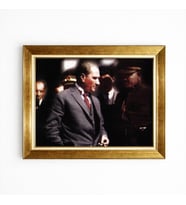 Tablore Altın Çerçeveli Mustafa Kemal Atatürk Portre Tablo Nostaljik Tarihi Renkli Atatürk Fotoğrafı Duvar Dekoru