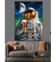 Bira İçen Astronot Çizimi Dekoratif Kanvas - Mdf Ahşap Tablo
