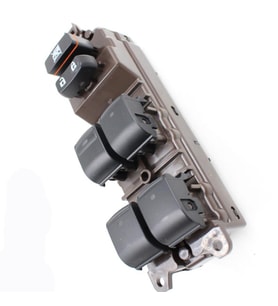 TOYOTA PRADO CAM AÇMA DÜĞMESİ ÖN SOL 84040-33070