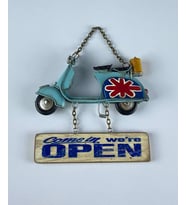 Metal Üç Boyutlu Kapı Aksesuarı Scooter (Karışık)