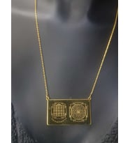 Vog Unisex Çift Yönlü Vashikaran&Kuber Yantra Aşk,Para,Sağlık.Başarı,Şans Mıknatısı Gümüş Kolye