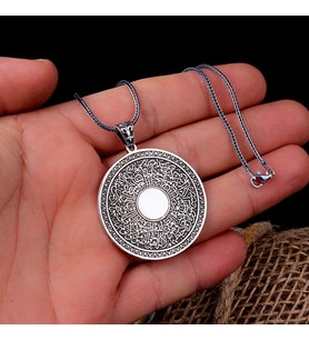 YETEL KÜRSİ YAZILI MADALYON MODEL 925 AYAR GÜMÜŞ KOLYE (Gri)