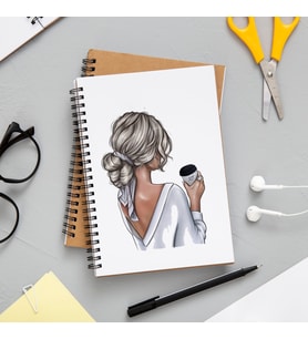 Kız Karakter Tasarımlı Defter