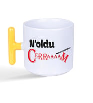 Noldu Cerraaaam Baskılı Sarı Kulplu T Kupa