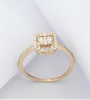 Rose Gold Pırlanta Baget Yüzük