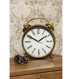 Dekoratif Gold Masa Saati 25x31 cm  Sessiz Çalışan Şık Masa Saati