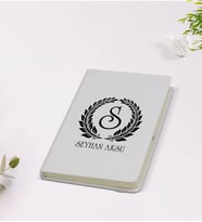 BK Gift Kişiye Özel Çelenk Baş Harfli İsimli 9x14cm Beyaz Defter - Model 6