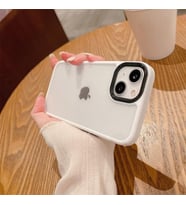 İPHONE 11 PRO MAX YANLARI RENKLİ SİLİKON PARLAK ARKA YÜZEYLİ TİGER HİBRİT KAPAK BEYAZ