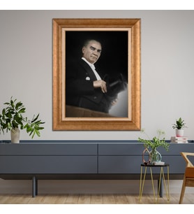 Altın Paspartulu Atatürk  Çerçeveli Tablo C1119 (Gold)