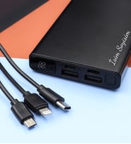 Kişiye Özel Led Ekran Göstergeli 10000 mAh Siyah Renk Powerbank