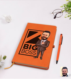 BK Gift Kişiye Özel Erkek Big Boss Karikatürlü Turuncu Termo Deri Defter Kalem Seti Model 1