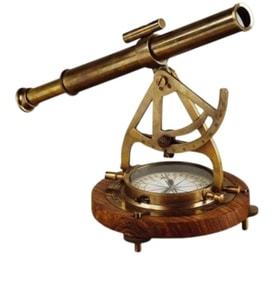 DENİZCİLİK GRUBU-Marine Pirinç Aksesuar-PUSULALI TELESKOP-25*33*18 CM-JTTR2501 (Açık Sarı)