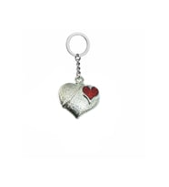 Mini Red Heart Inside Metal Heart Unisex Zamak Kaplama Anahtarlık – İç İçe Aşkın Sembolü