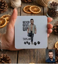 Kişiye Özel Karikatürlü Never Give Up Motivasyon Bardak Altlığı Doğum Günü Hediyesi