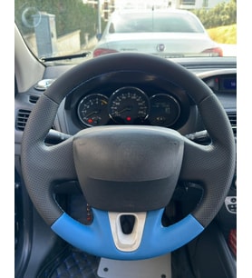 Fluence Tuşsuz Araca Özel Direksiyon Kılıfı (MAVİ NOKTA DÜZ ) (Karışık)