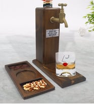 BK Gift Kişiye Özel Picasso Kadın Figürlü Tasarımlı Viski Bardağı & Musluklu Doğal Ahşap İçki Standı & Masif Ahşap Dikdörtgen Sunum Tabağı Çerezlik Hediye Seti-1