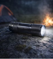 Kişiye Özel İsimli 9 LED Siyah El Feneri 1202 – Lazer Baskılı Taşınabilir El Feneri