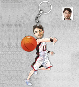 Kişiye Özel Basketbolcu Erkek Ahşap Anahtarlık-1