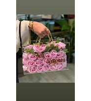 Kişiye Özel İsimli Şeffaf Akrilik Kutu- Sevgililer Günü - Anneler Günü - Öğretmenler Günü (A.Pembe)