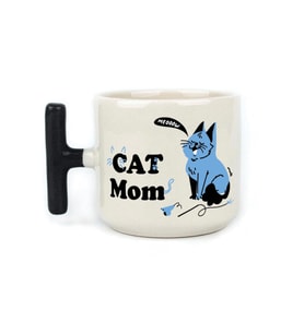 Cat Mom Baskılı Siyah Kulplu T Kupa