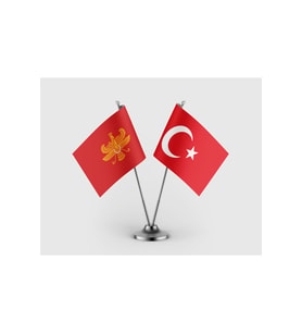 Med İmparatorluğu Bayrağı ve Türk Bayrağı İkili Saten Masa Bayrağı Takımı