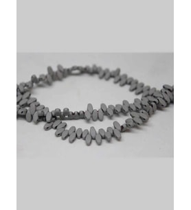 Hematit Taşı Çift Delikli YARIM Dizi (17495) (18cm Uzunluğundadır)