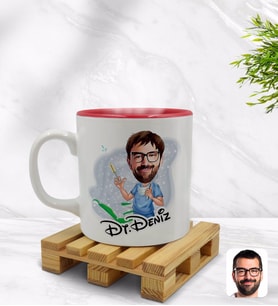 BK Gift Kişiye Özel Erkek Diş Hekimi Karikatürlü İçi Kırmızı Renkli Kupa Bardak Model 4
