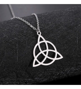 Gökdeniz 925 Unisex Triquetra 925 Ayar Gümüş Tasarım Kolye