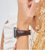vagave Apple Watch 42 mm 44 mm 45mm 49mm 3 4 5 6 7 se 8 9 ve Ultra Ultra 2 Uyumlu Kadın Deri Kordon Saat Kayışı (Kahverengi)