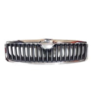 SKODA OCTAVİA 2009 - 2013 ÖN PANJUR ÇERÇEVELİ KROM