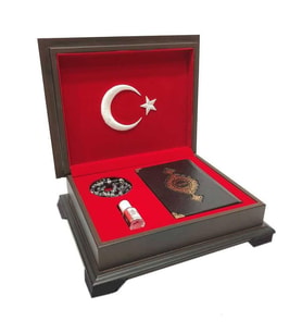 Ahşap Kutulu Kur'an-ı Kerim (0353 - Çanta Boy, Ay-Yıldız)
