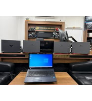 Samsung NP350E7C-S01TR İ5-3230M 8GB 128GB HD4000 17.3" Notebook (İKİNCİ EL)