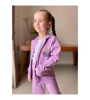 Ki̇z Çocuk Eşofman Taki̇mi̇ 2 Li̇. Boru Paça Farmuarli̇ Kapuşonlu Takim. Love Baski̇li̇ Taki̇m. (Mor)