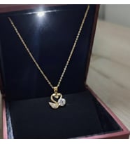 Aşkın Sembolü Işıltılı Kuğu Tasarım Çelik Kolye