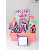 DEKOMUS İLE LİSANSLI ÖZEL KUTULU HELLO KITTY AND BEST FRIENDS KUROMI,CINNAMOROL,MY MELODY 18 PARÇA KIRTASİYE SETİ (Krem)