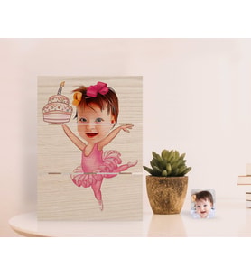 BK Gift Kişiye Özel Bebek Doğum Günü Karikatürlü Otantik Masaüstü Ahşap Palet Çerçeve-3 (Beyaz)