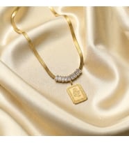 Lorivelle İtalyan Yassı Zincir Baget Taşlı Gül Madalyon Çelik Kolye 14K Altın Renginde (42+6 cm)