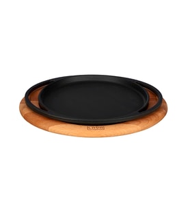 Lava Döküm Yuvarlak Pizza Krep Pankek Tavası Döküm Demir Yekpare Çift Kulplu Kayın Servis Ahşabı Çap(Ø)20cm.