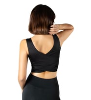 Kadın Siyah Sırt Detaylı Kare Yaka Fitted/Vücuda Oturan Spor Sütyeni Bluz Crop Atlet 23K-TRP-CRP13