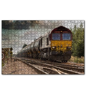 Cakapuzzle Raylar Tren ve Bulutlu Gökler  Puzzle Yapboz MDF (Ahşap) (120 Parça)