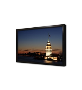 Gece Kız Kulesi Çerçeveli Cam Tablo
