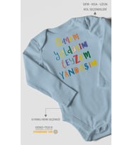 Annem Yoldaşım Teyzem Yandaşım Baskılı Bebek Zıbını – Çıtçıtlı Body  %100 Pamuk Uzun Kol (Bebek Mavisi)