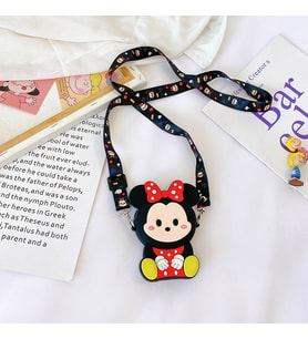 Bebek Minnie Mouse Silikon Omuz Askılı Mini Çanta
