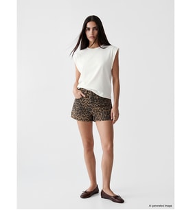 LCW Jeans Kahverengi Leopar Desenli Kadın Jean Şort