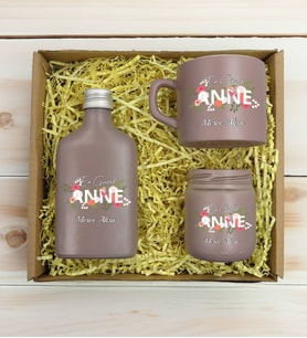 BK Gift Kişiye Özel İsimli DTF Anne Temalı Mat Gri Kahve Fincanı & Kolonya & Mum Hediye Seti-1, Anneye Hediye, Anneler Günü Hediyesi